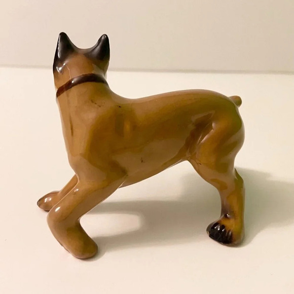 Vintage Ceramic Boxer Dog Figurine  4 Inch Long Figure - Picture 3 of 13